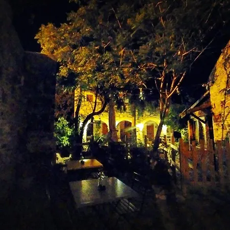 Eski Evleri 3* 닷차