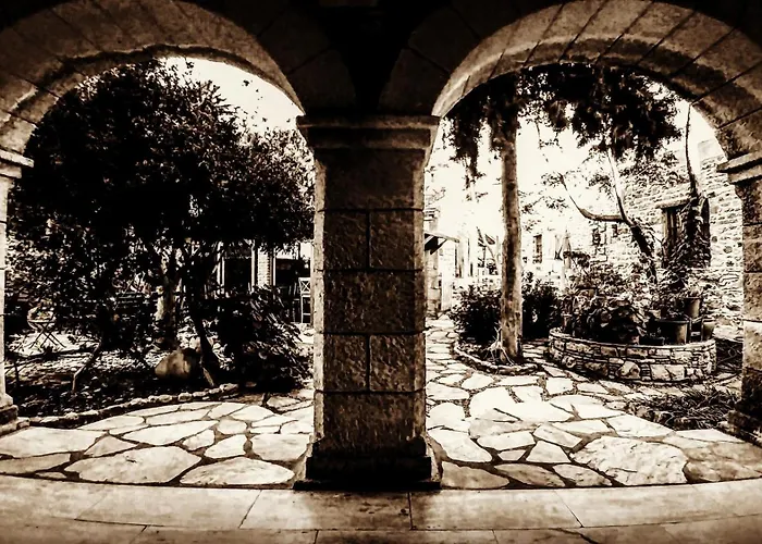 Отель Eski Evleri