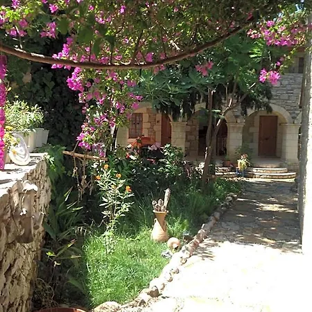 Eski Evleri Hotel 3*
